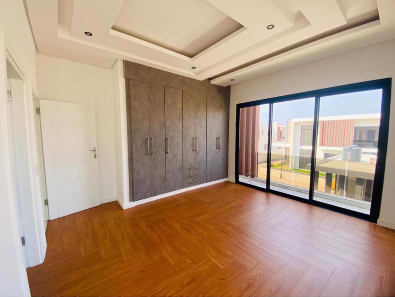Moradia de Luxo T4 no Triunfo - foto 6
